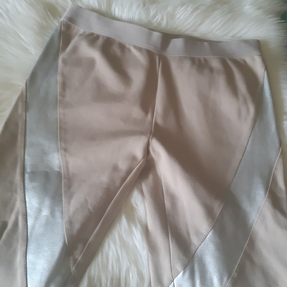 ❣BCBG MazaZRIA  stretch pant - Picture 5 of 9